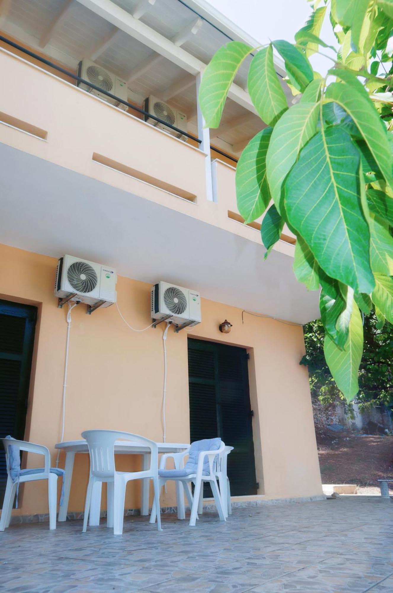 Kaminaki Seaview Apartments Katávolos Exterior foto